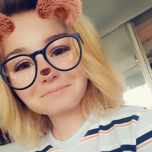 Meet your Posher, Gwyneth